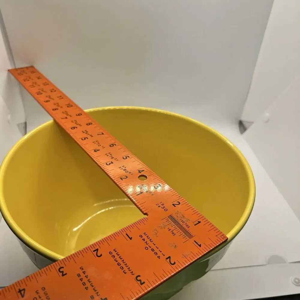 Crate & Barrel Large scallop Serving Bowl Yellow Stoneware 9.5